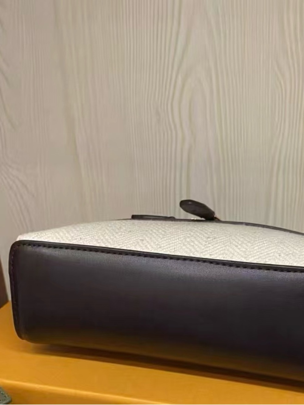 Cream and Black Textured Cosmetic Case with Removable Strap - Picture 4 of 5